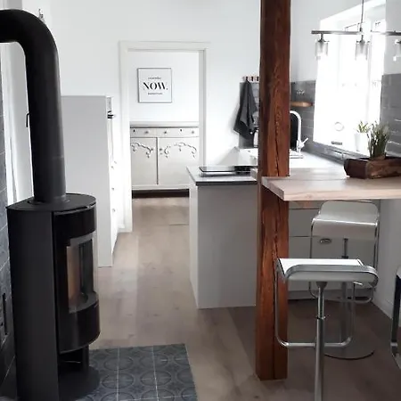 Leeseits * Traben-Trarbach