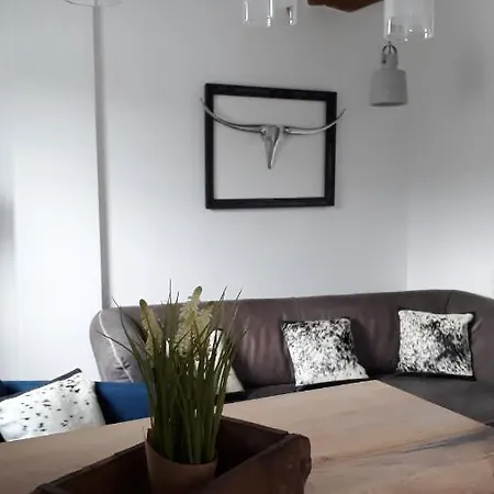 Leeseits Apartament