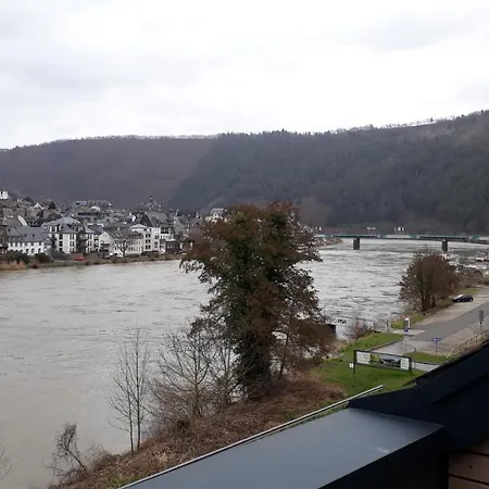 Leeseits Appartement *