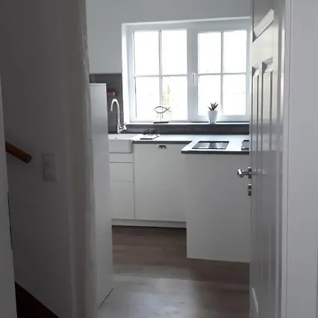 Leeseits Apartament *